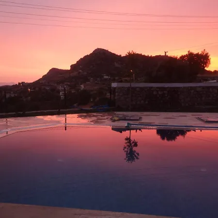 Buse Söğüt / Daily Weekly Villa Marmaris