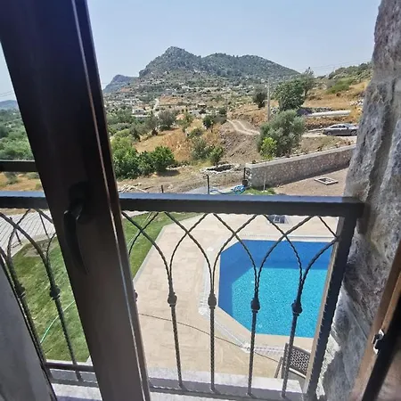 Buse Söğüt / Daily Weekly Villa Marmaris