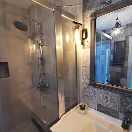 Villa Buse Söğüt / Daily Weekly Marmaris
