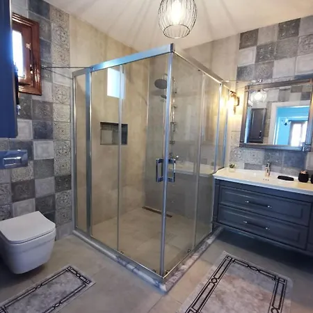 Buse Söğüt / Daily Weekly
